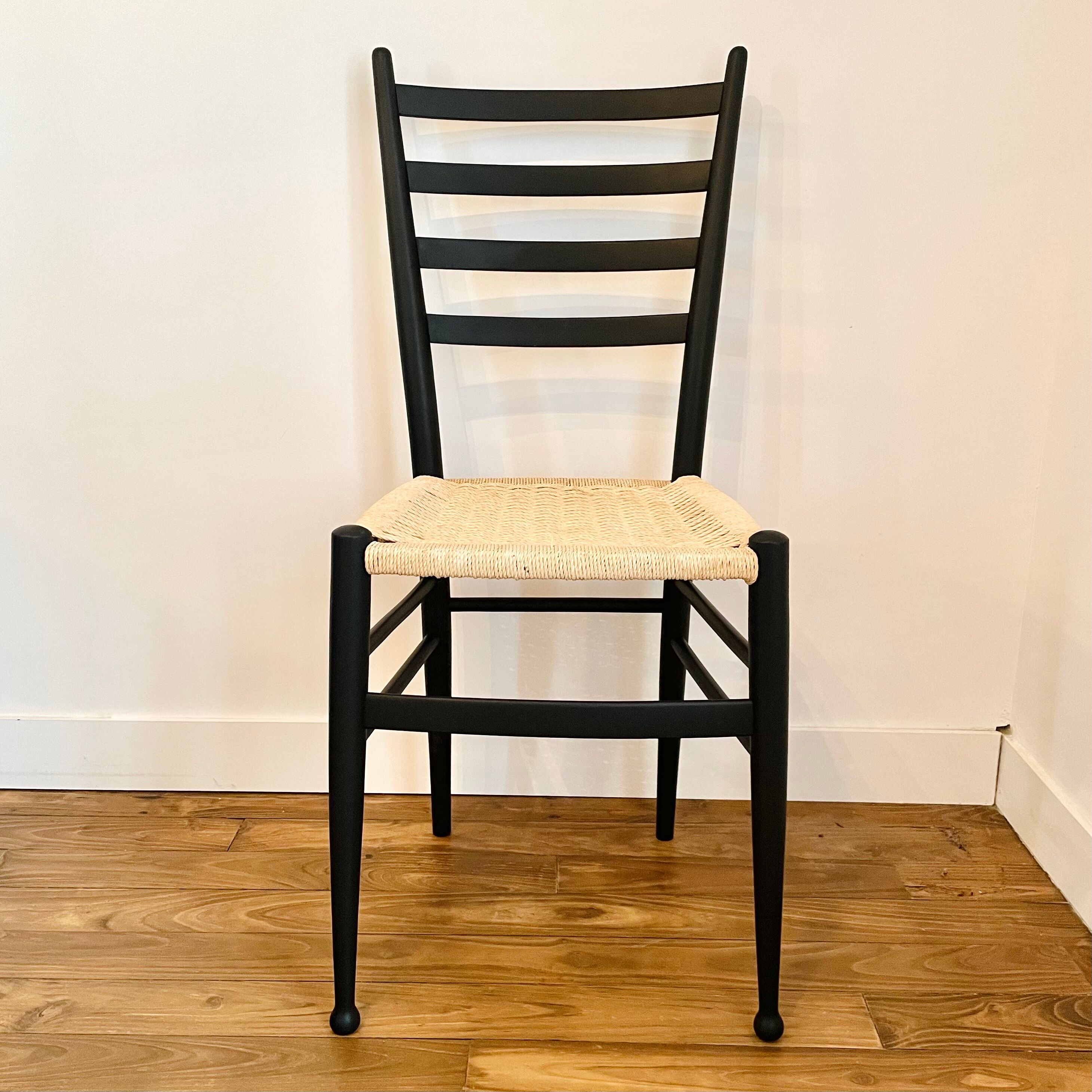 Black Spinetto chair