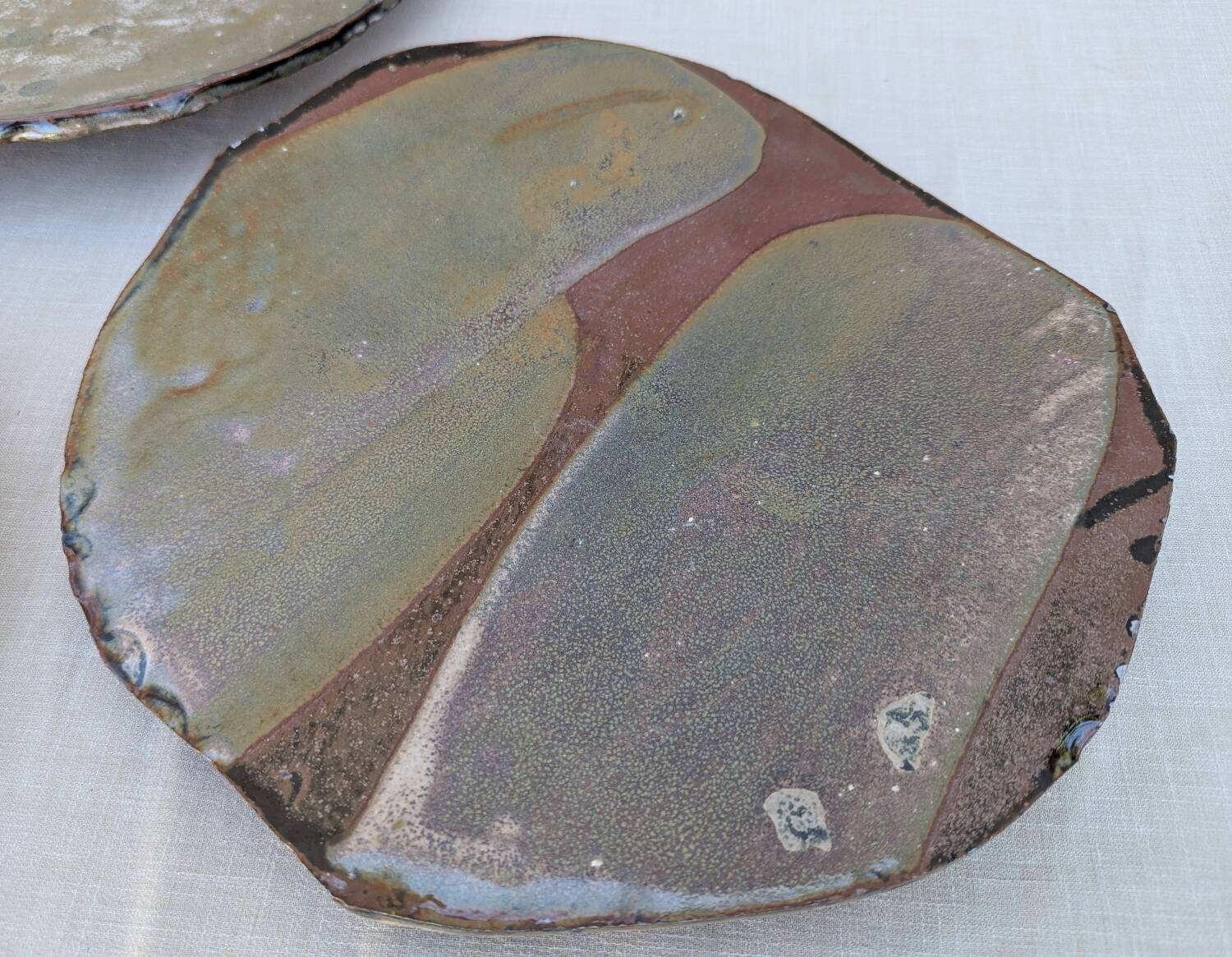 Georges Sybesma three stoneware ceramic dishes circa 1990/2000