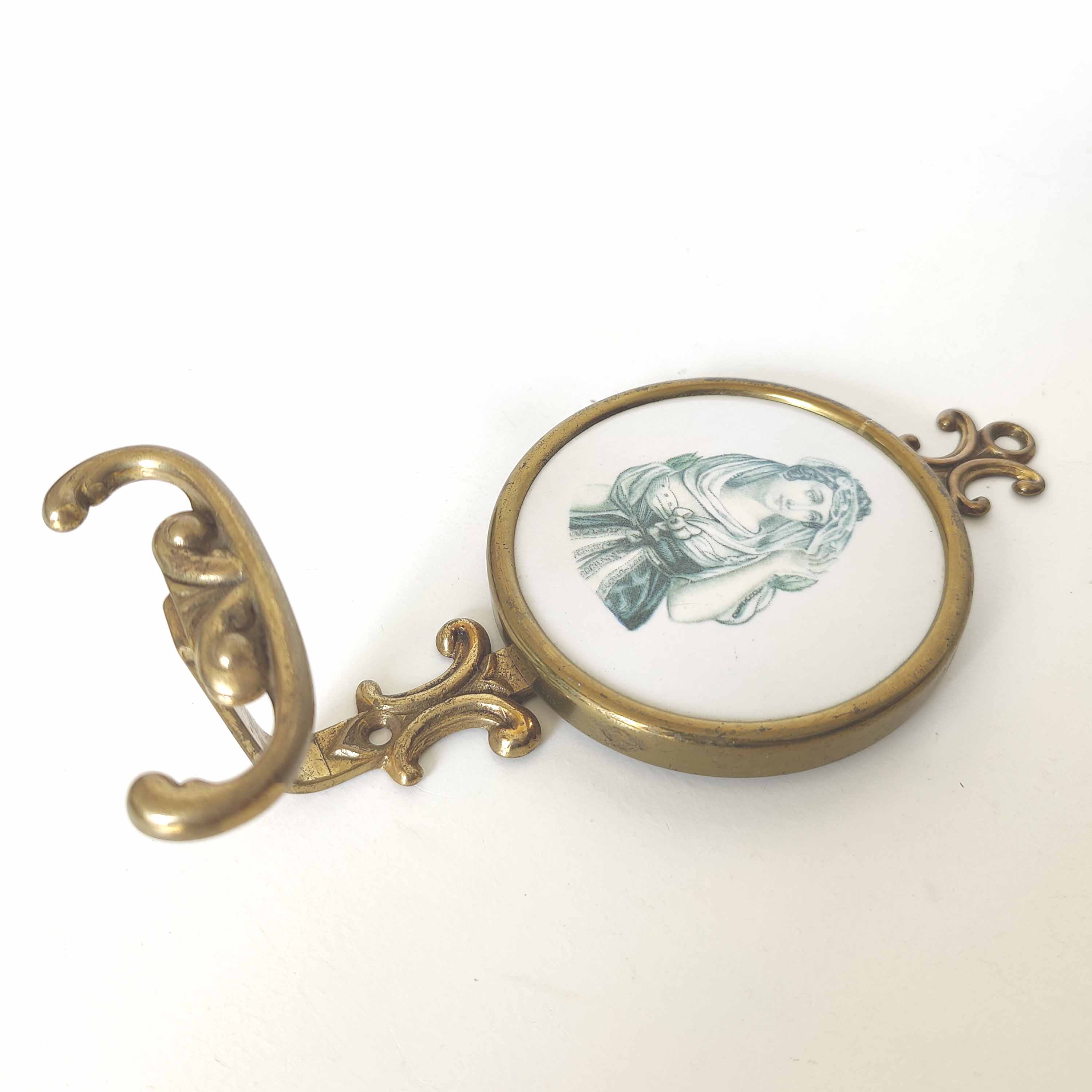 Brass hook with romantic decor for women