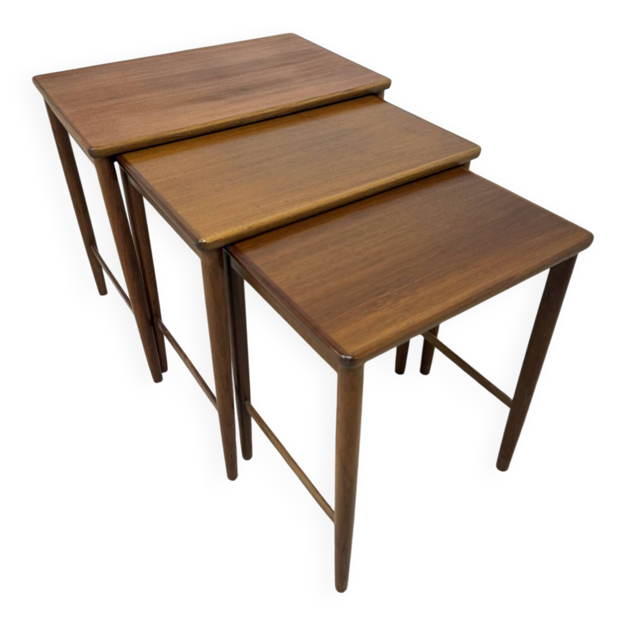 Set of 3 Scandinavian nesting tables in teak – 1960s