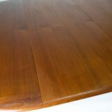 Dining table in teak of danish design from the 1960s.