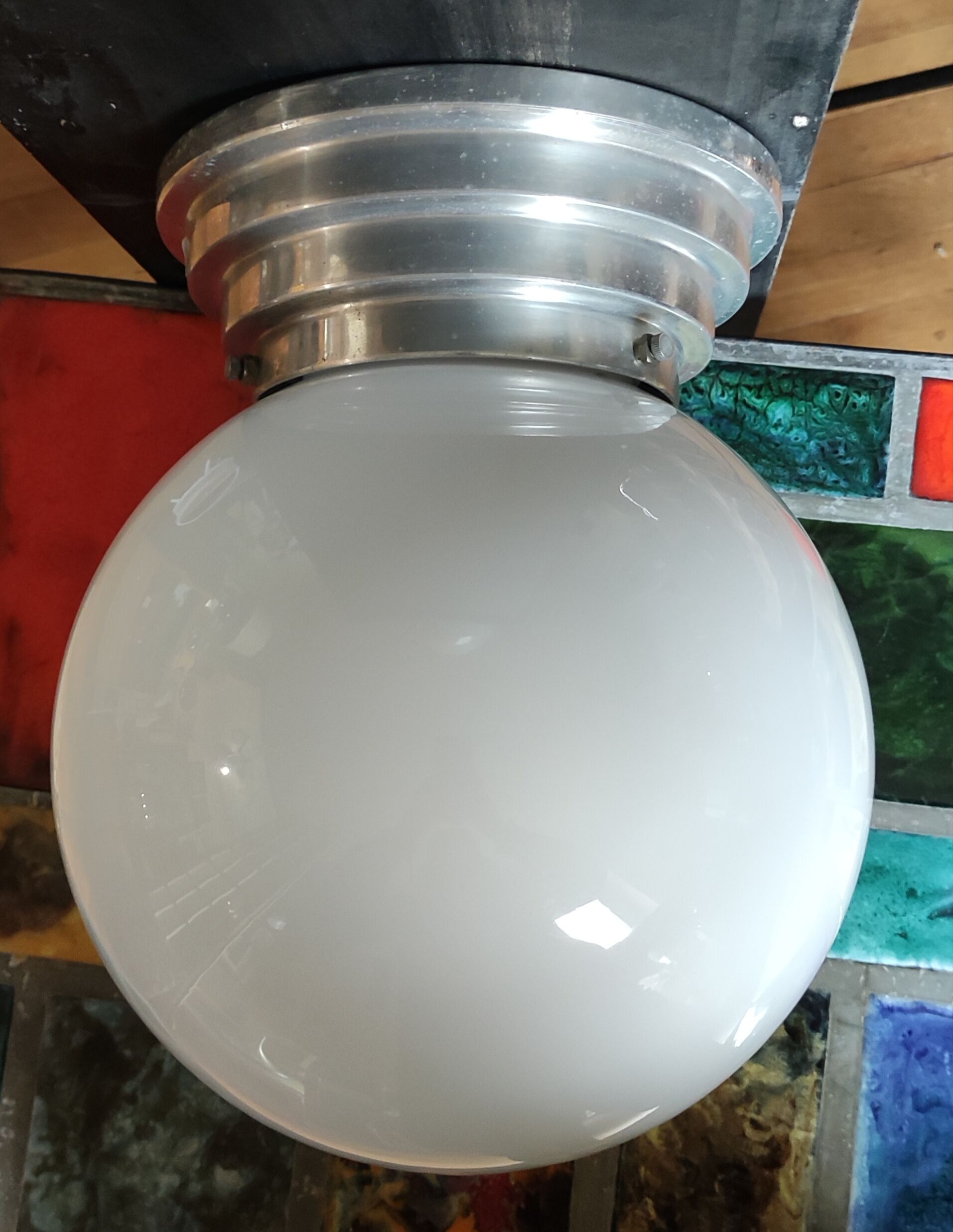 Suspension ball globe glass