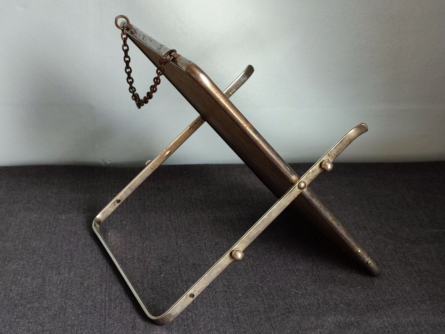 Beveled barber mirror 21x25cm