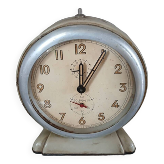 Old alarm clock "Japy"