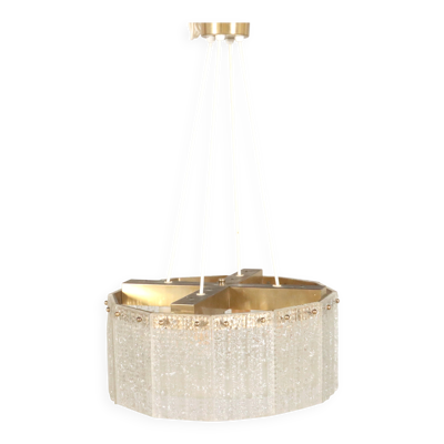 Plafonnier en verre moulé et laiton Carl Fagerlund pour Orrefors Suède 1960