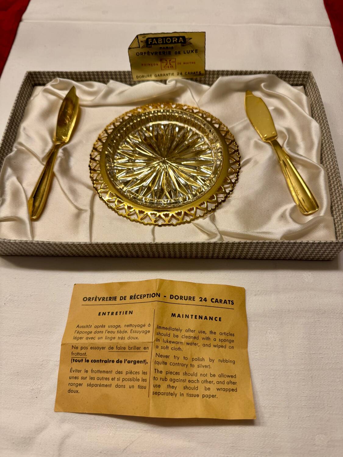 Caviar service in 24-carat gold frame, Fabiora – Paris