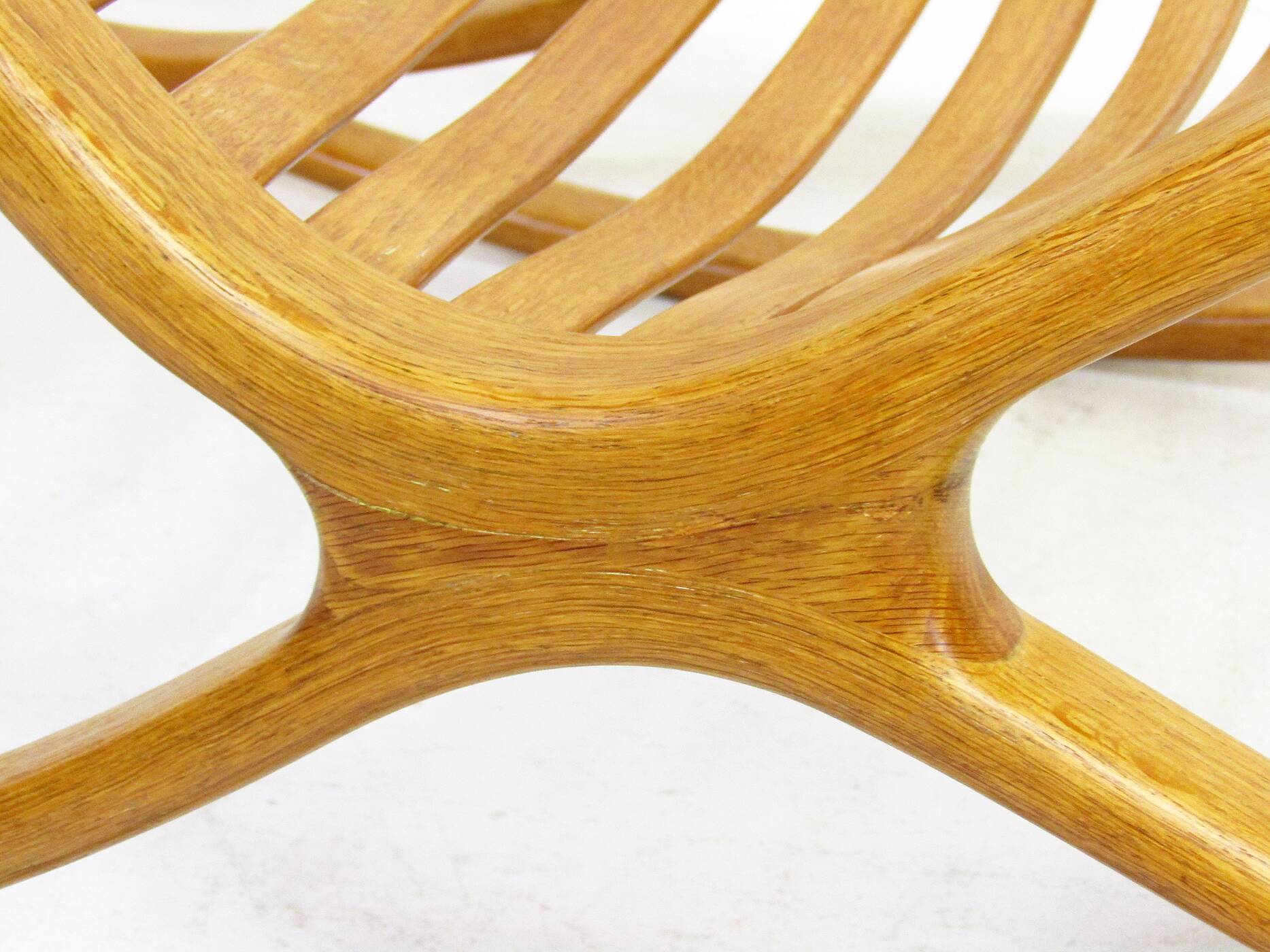 Sculptural 1960s Wishbone Rocking Chair In Oak By Robin Williams