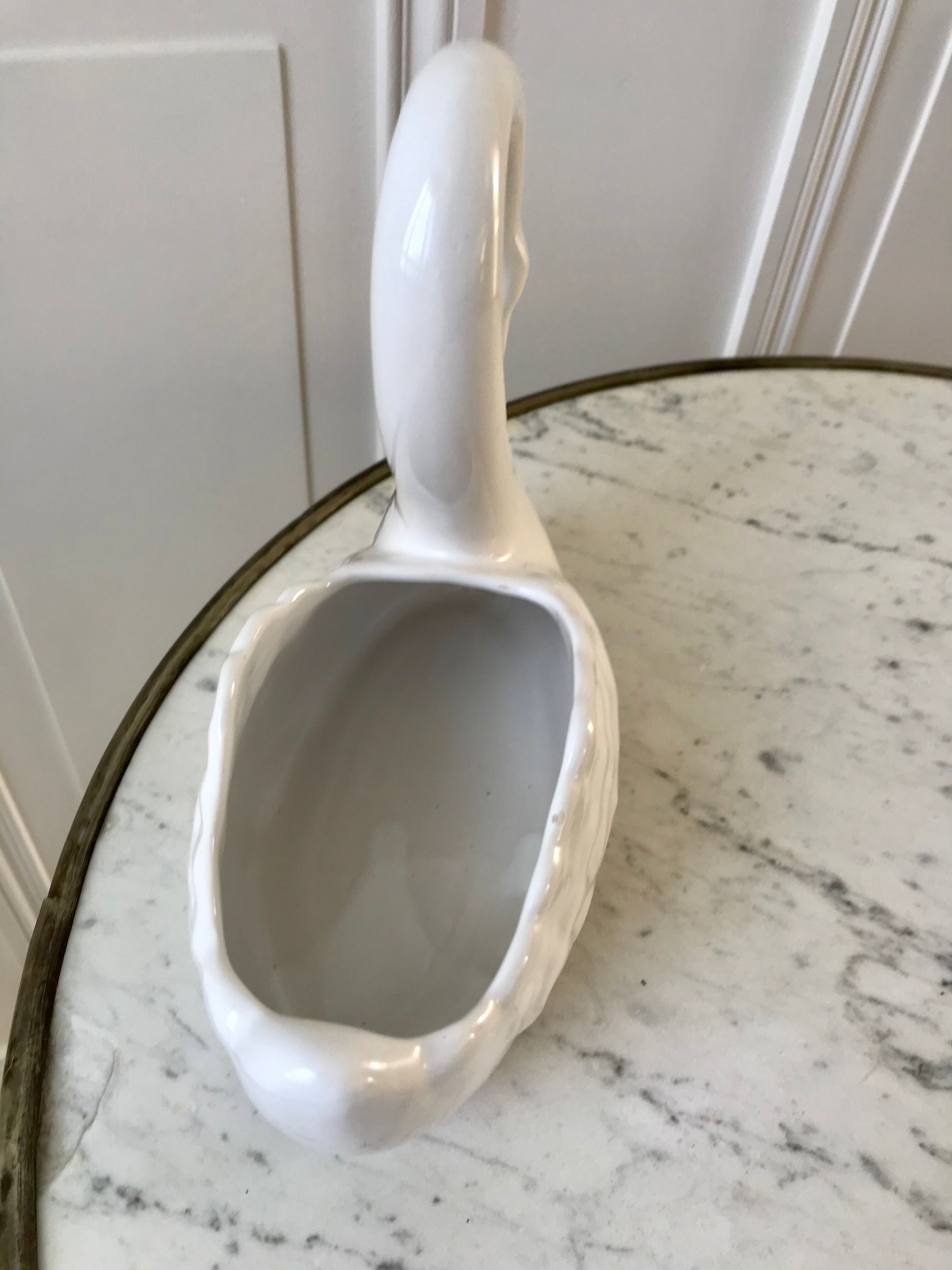 White ceramic swan pot cover 50/60s