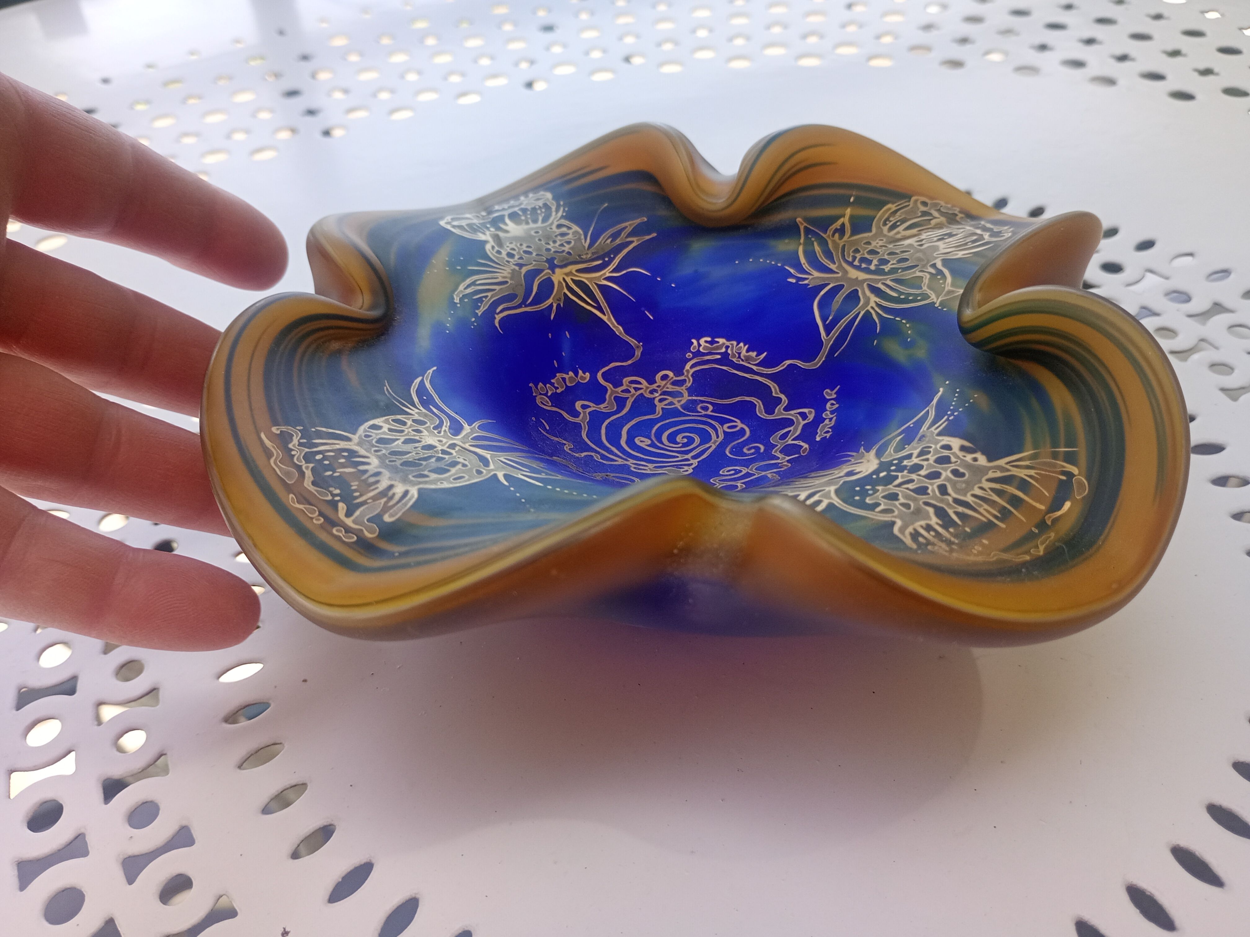 Gabriel Millesi - Pérouges - Polychrome glass corolla bowl with gold decoration