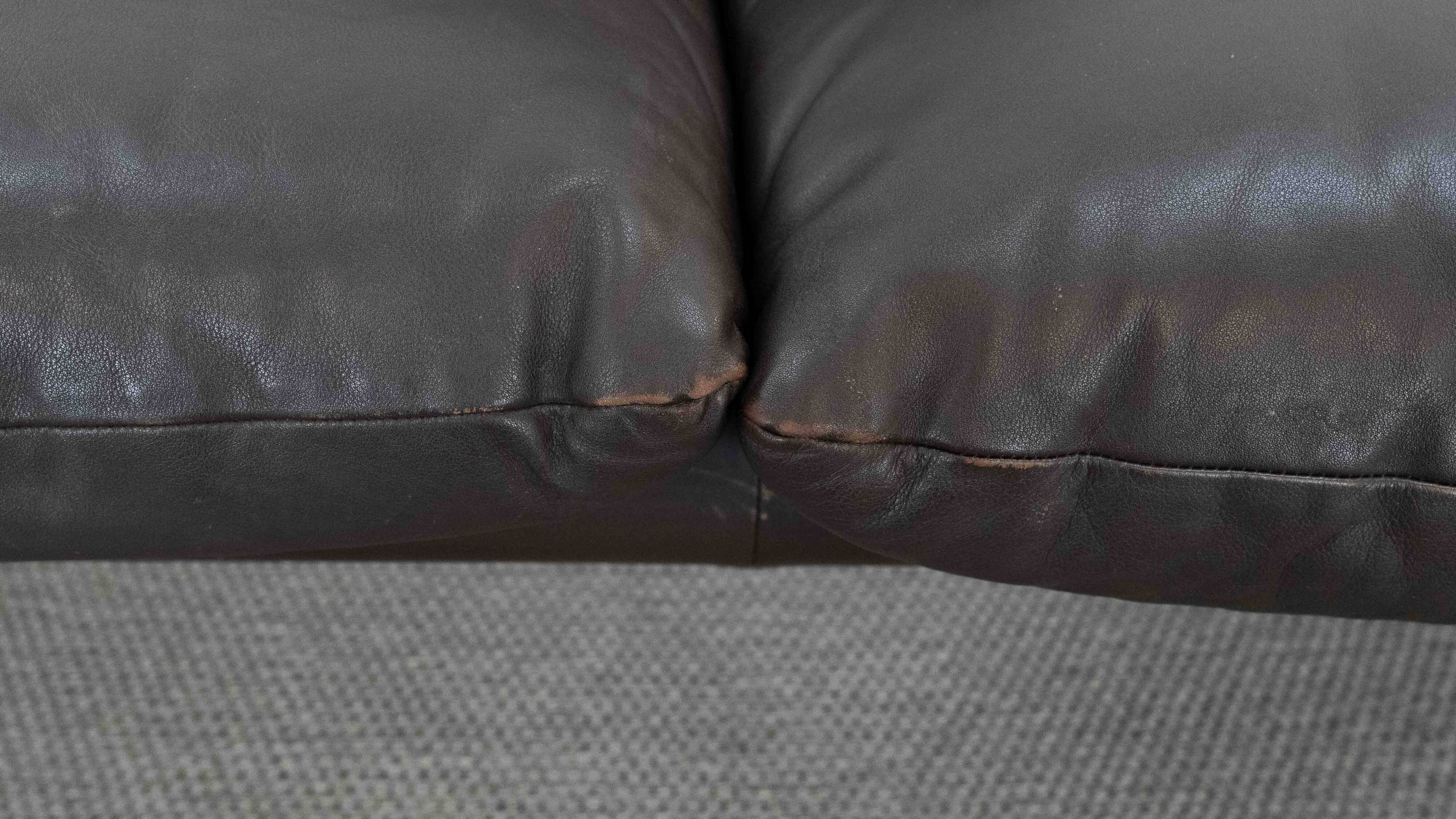 Brown leather 2-seater sofa Cassina Maralunga by Vico Magistretti