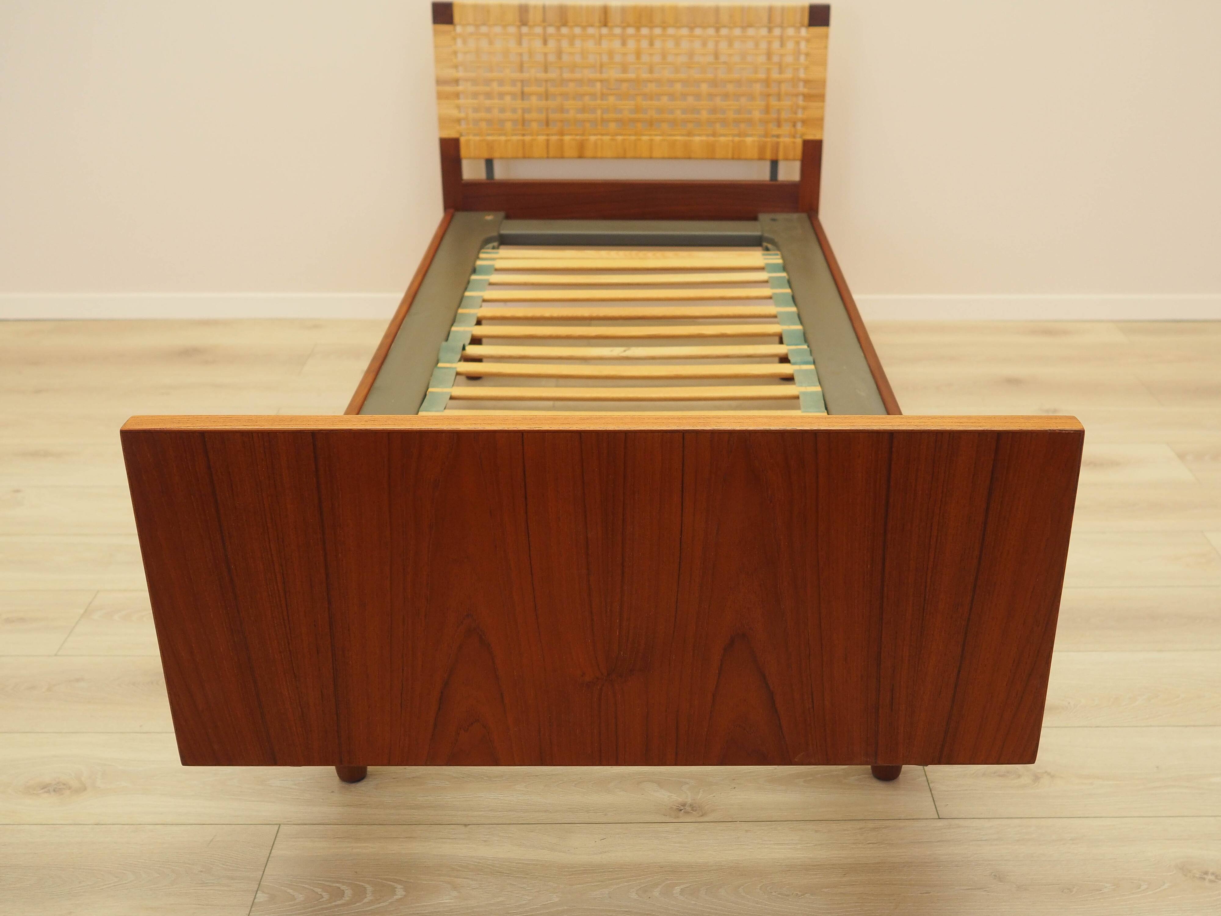 Teak bed, Danish design, 1960s, designer: Hans J. Wegner, manufacturer: Get