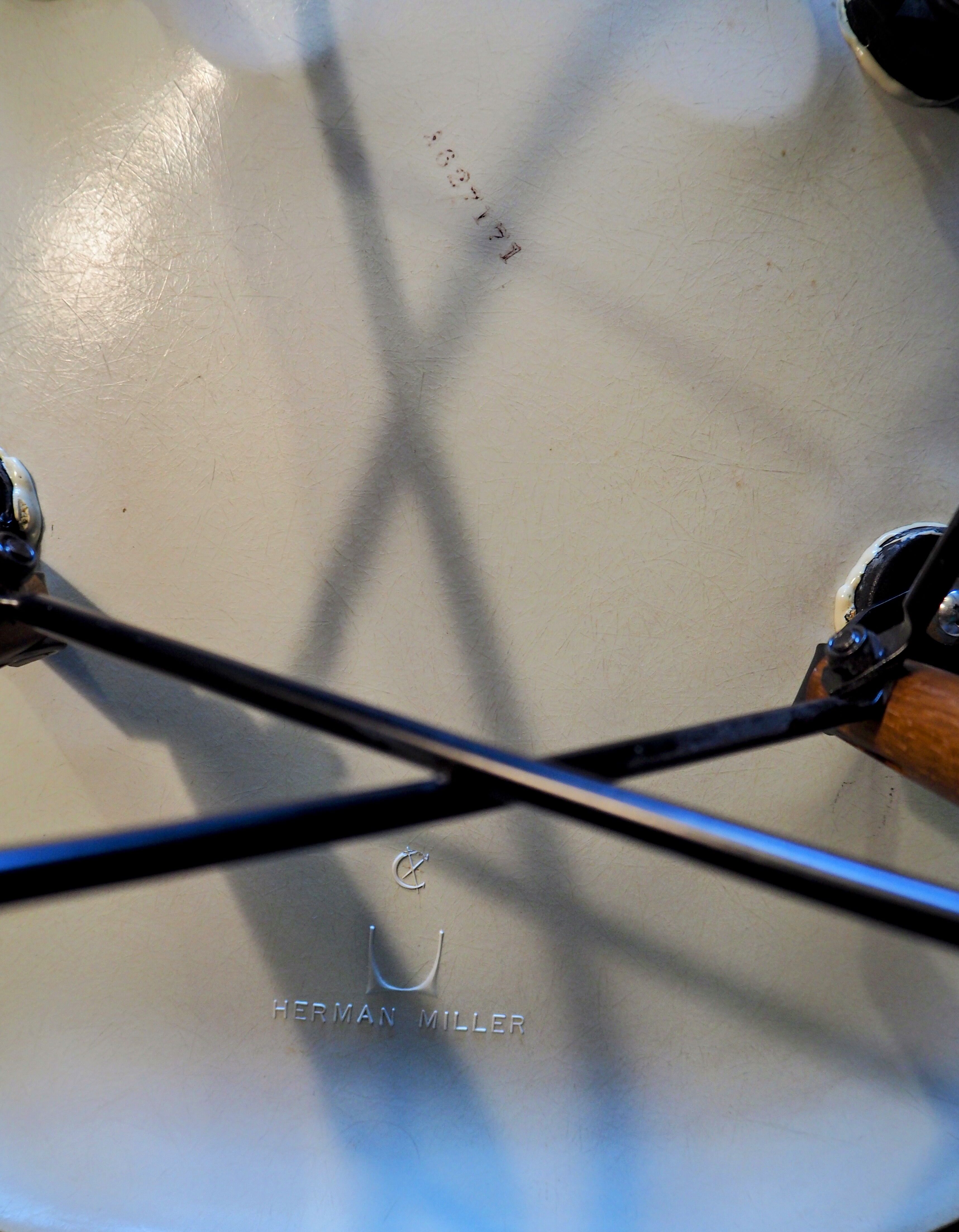 Eames DSW Herman Miller Chair