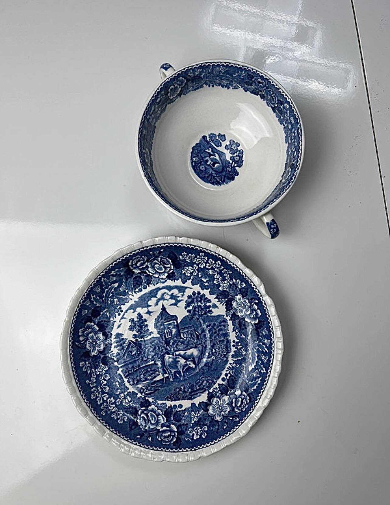 Adams English Scenic dish and bowl with handles
