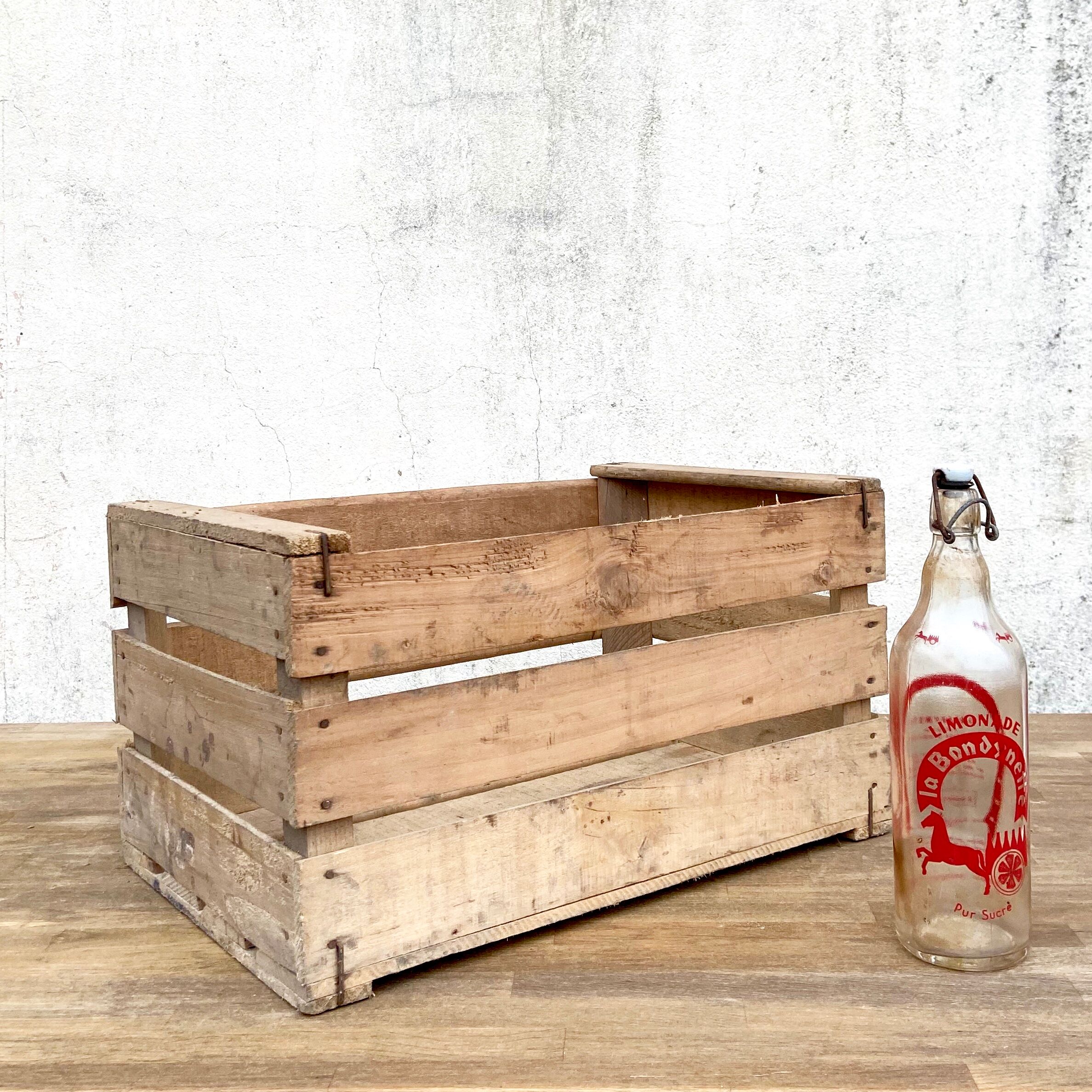 Locker vintage wooden box