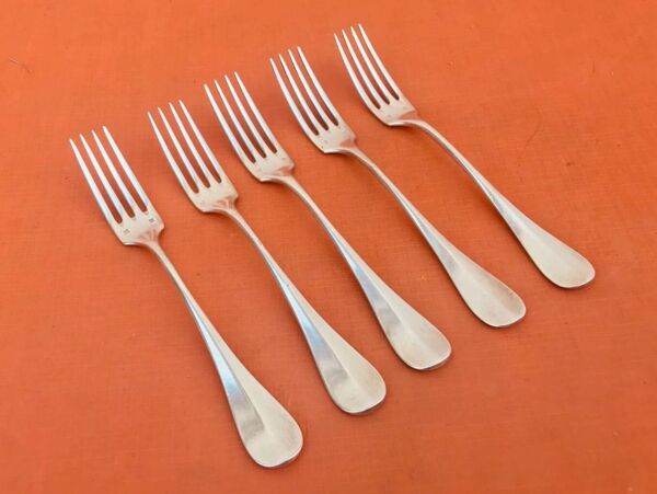 5 Fourchettes de table Orfèvre Christofle Collection Fidelio baguette