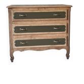 Oak chest of drawers