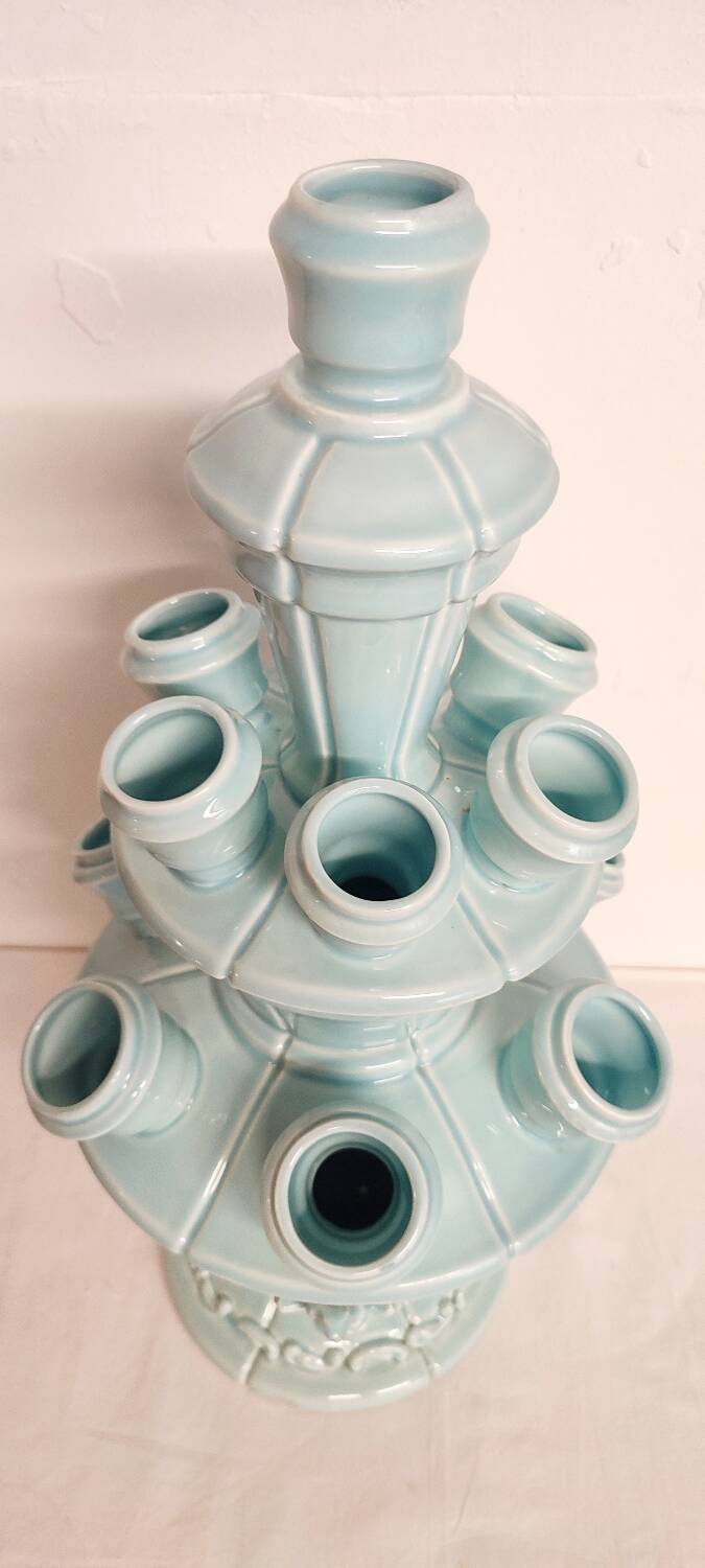 Jarrón de cerámica de Manises. Spain, 1960s.