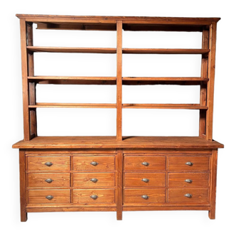 Cabinet with drawers and its storage shelf