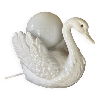 Vintage cigne lamp