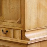 Vintage 1960s oak cabinet - cupboard style of Danish design Henning Kjærnulf