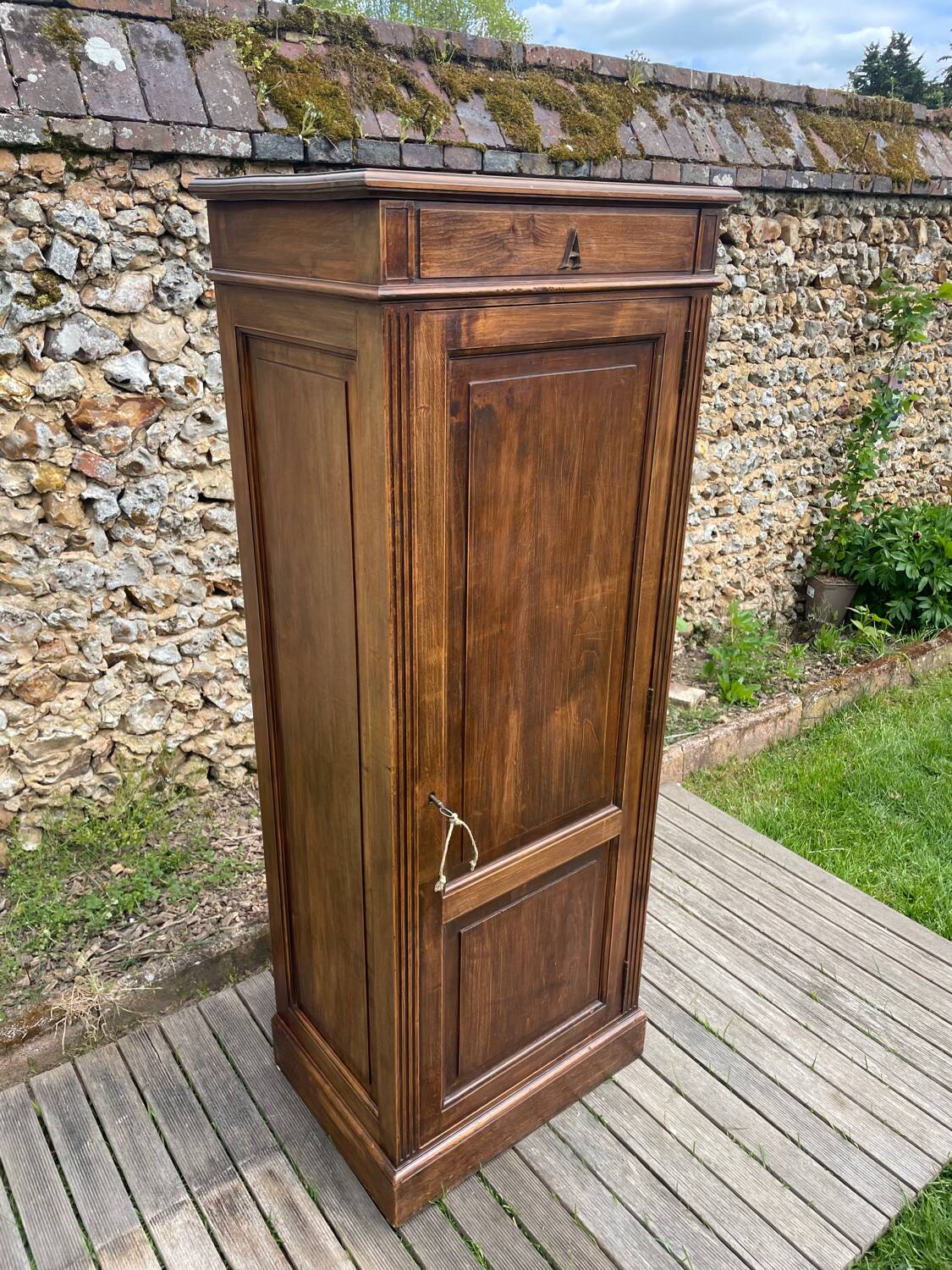 1-door notary cabinet