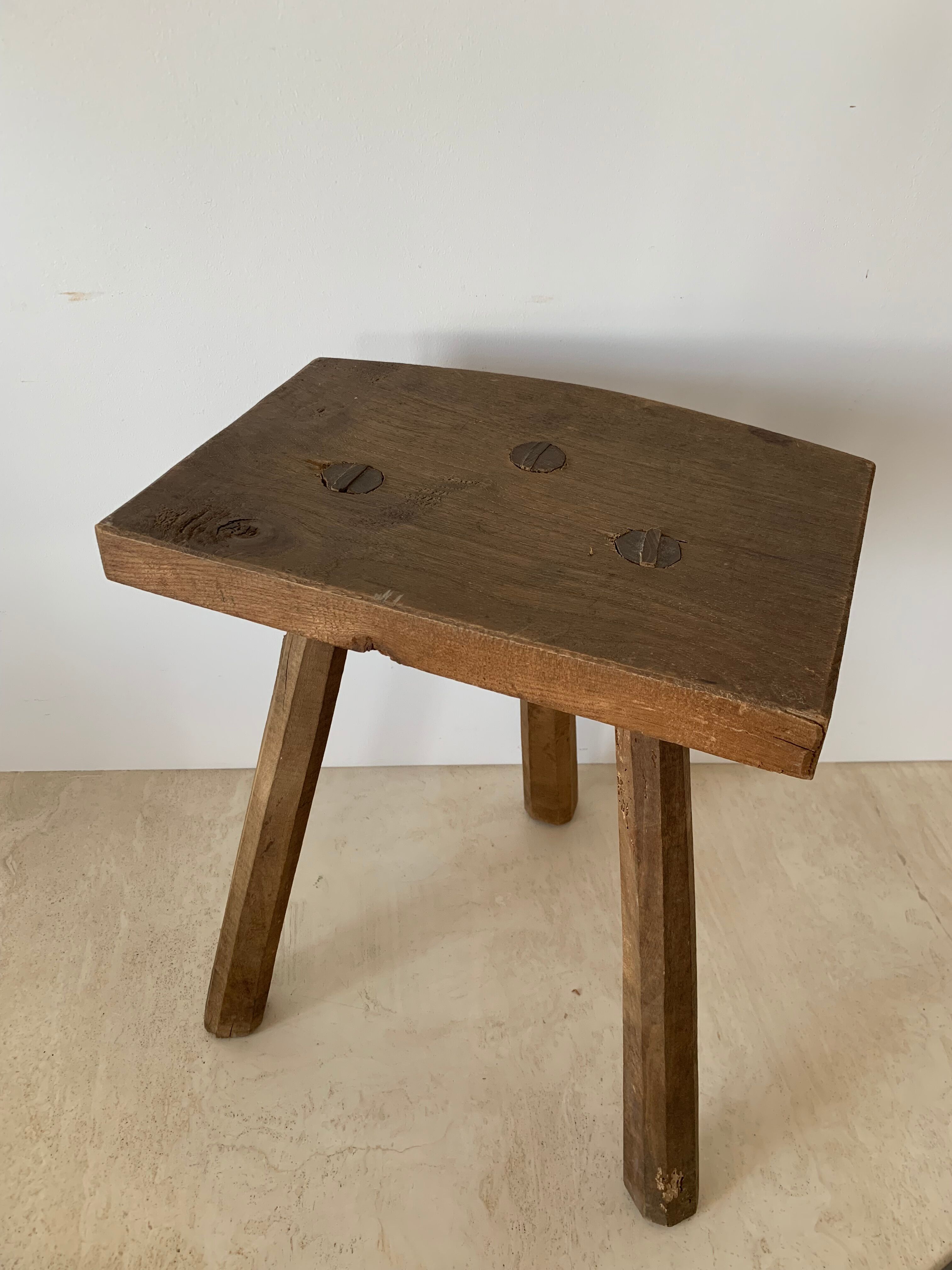 Tripod stool