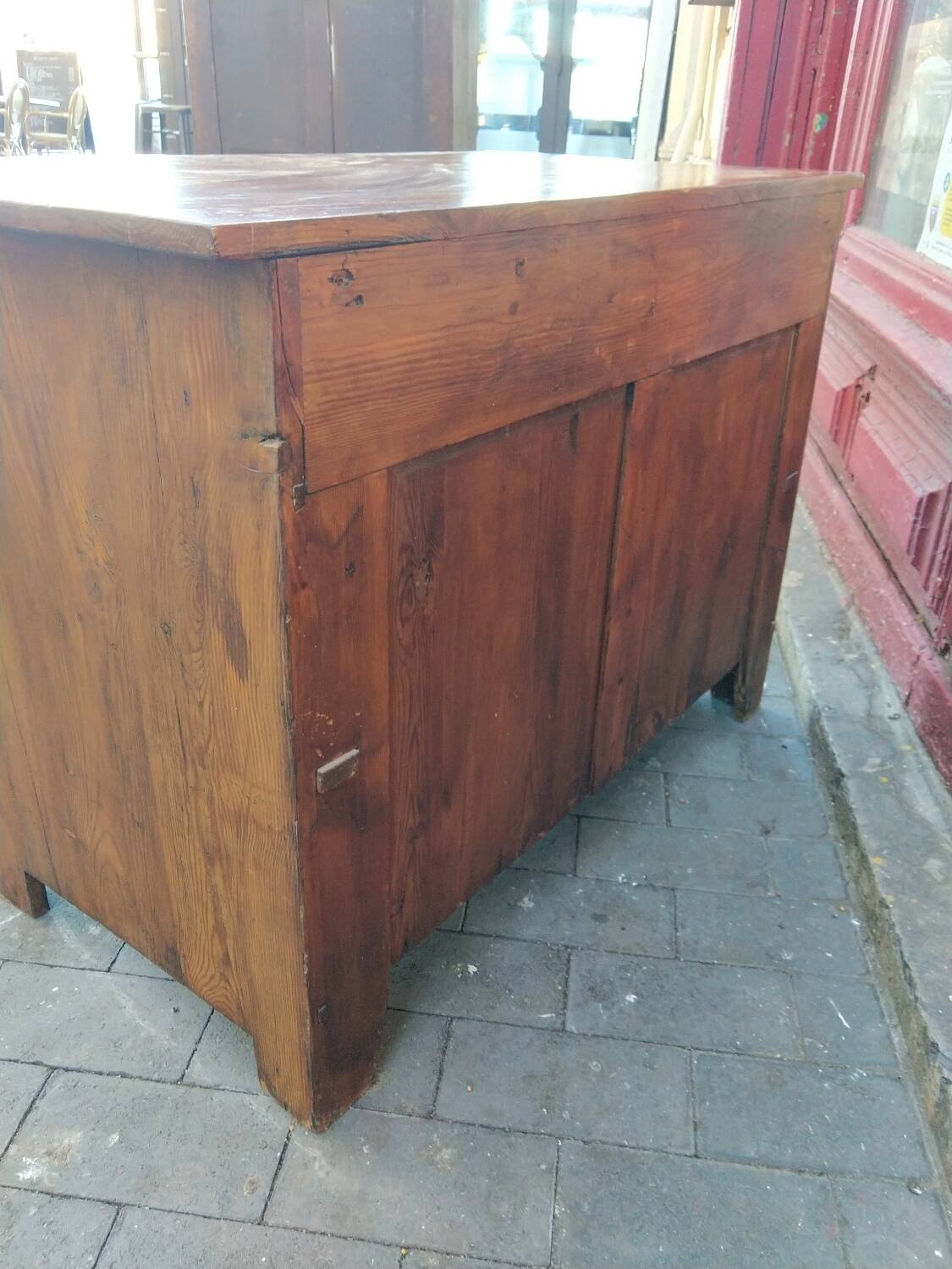 Commode anglaise