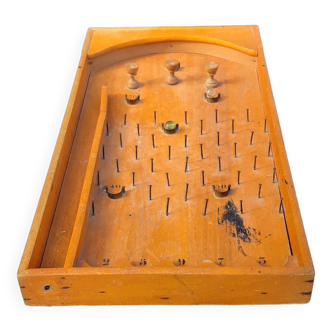 Old wood pinball game " bagatelle "