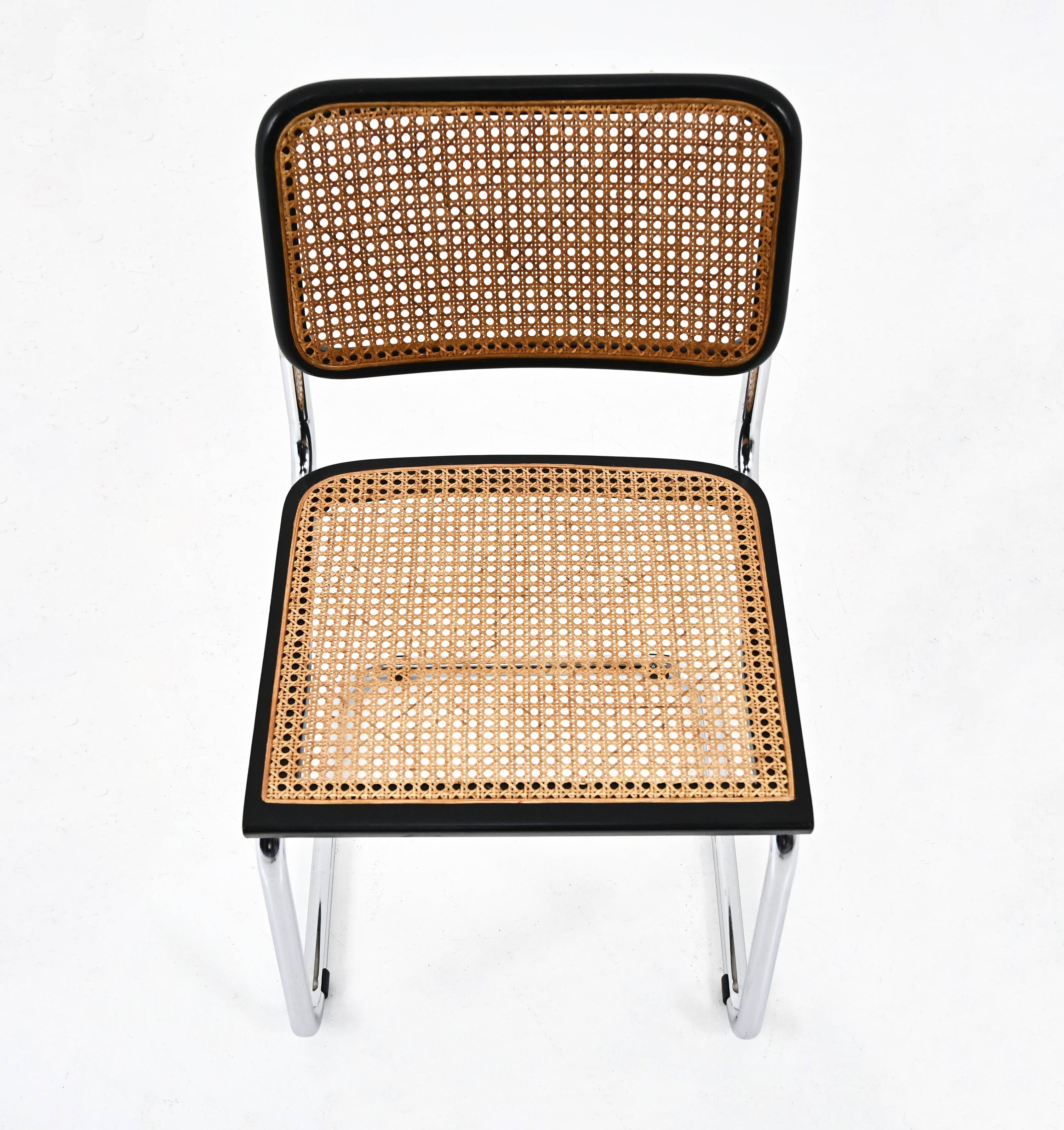Set of 6 dining chairs, model B32 by Marcel Breuer