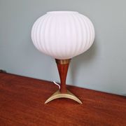 Scandinavian table lamp in teak and frosted white glass, 1960.