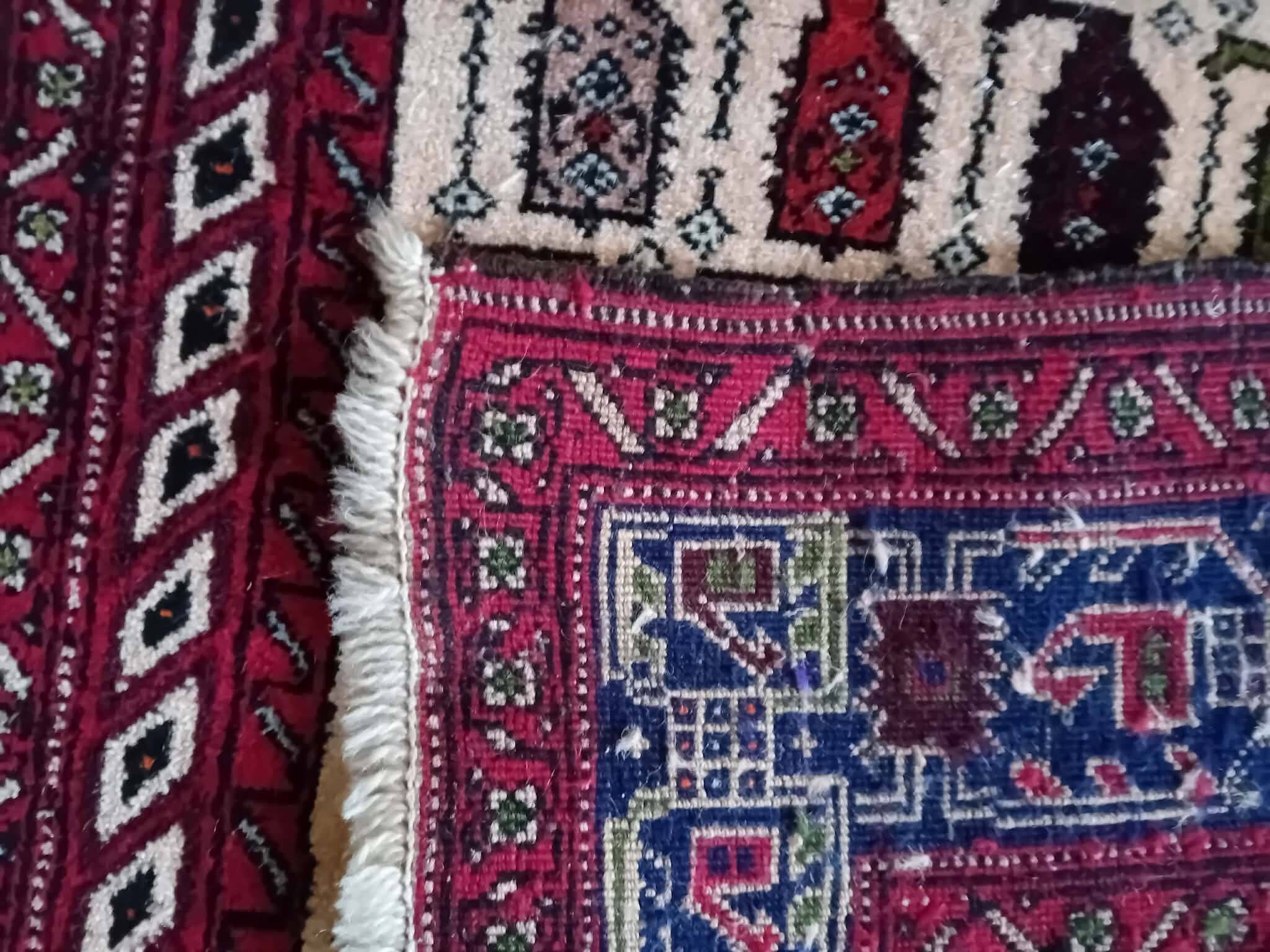 Tapis Persan Afshar fait main 138x112cm