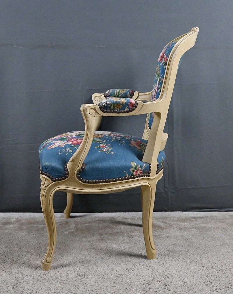 Fauteuil cabriolet, style Louis XV – fin XIXe