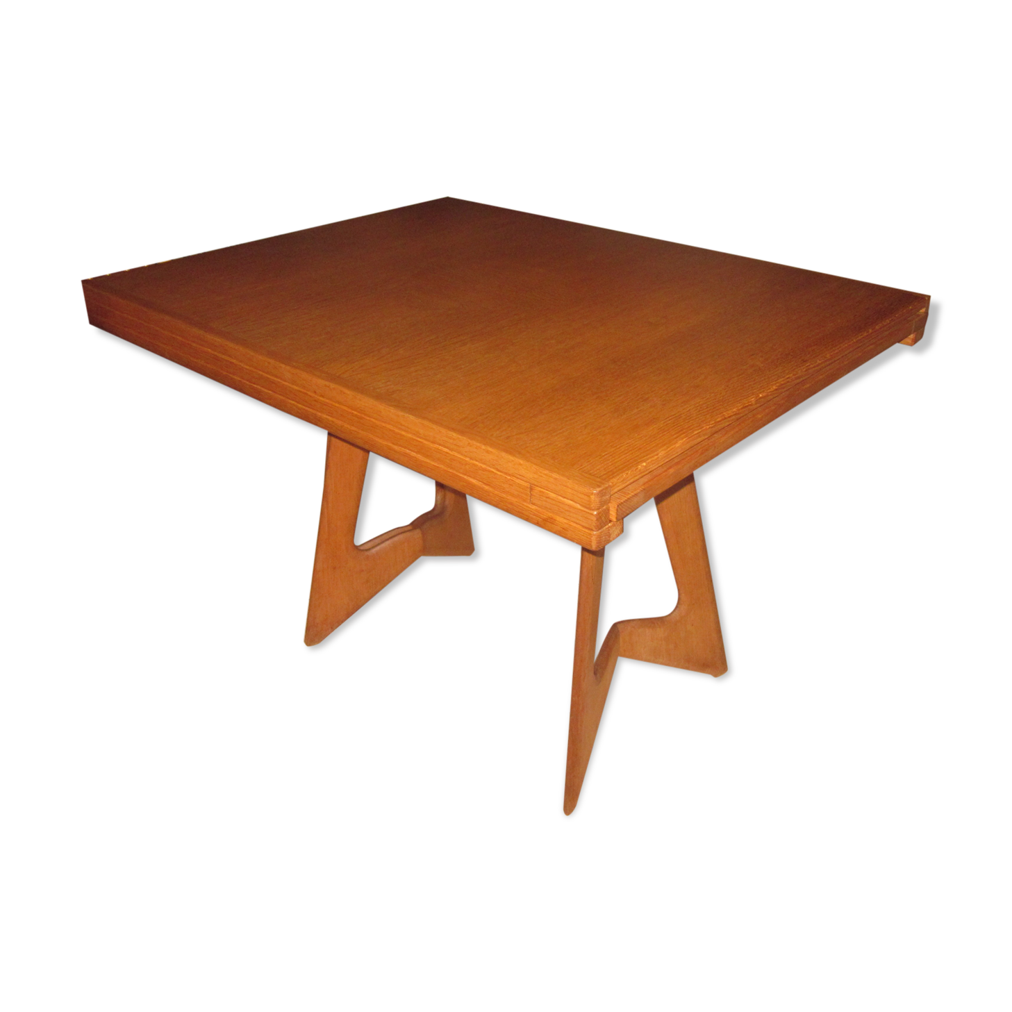 Table extensible par Guillerme et Chambon