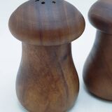 Salières et poivrières en bois
