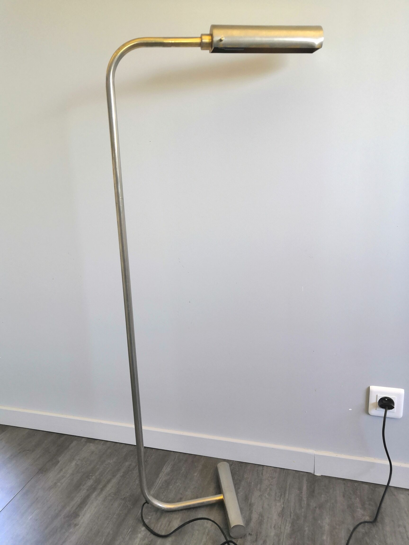 Metal e-reader design Christian Liaigre 70s - 80s