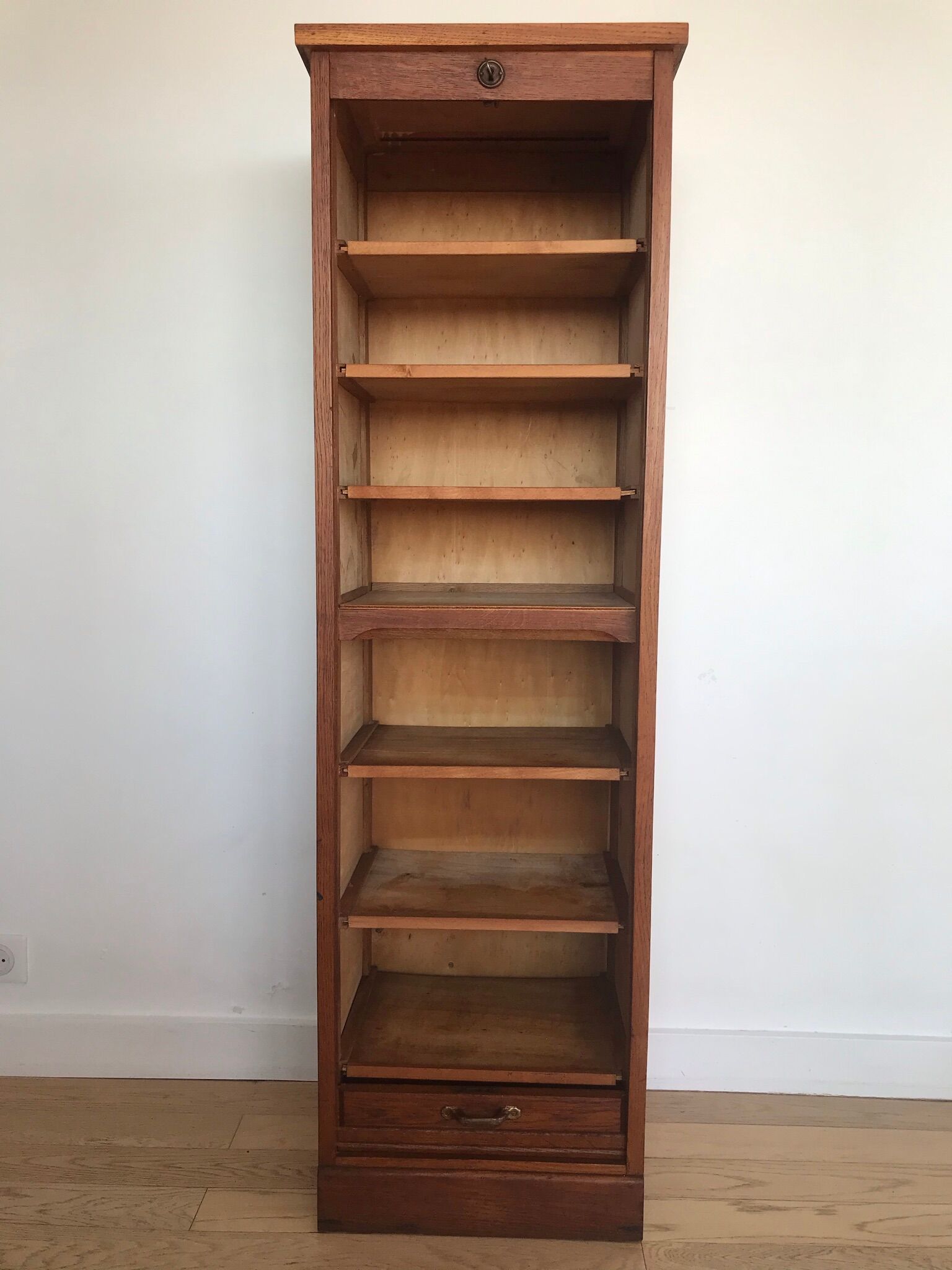 Vintage curtain binder in solid brown oak year 50