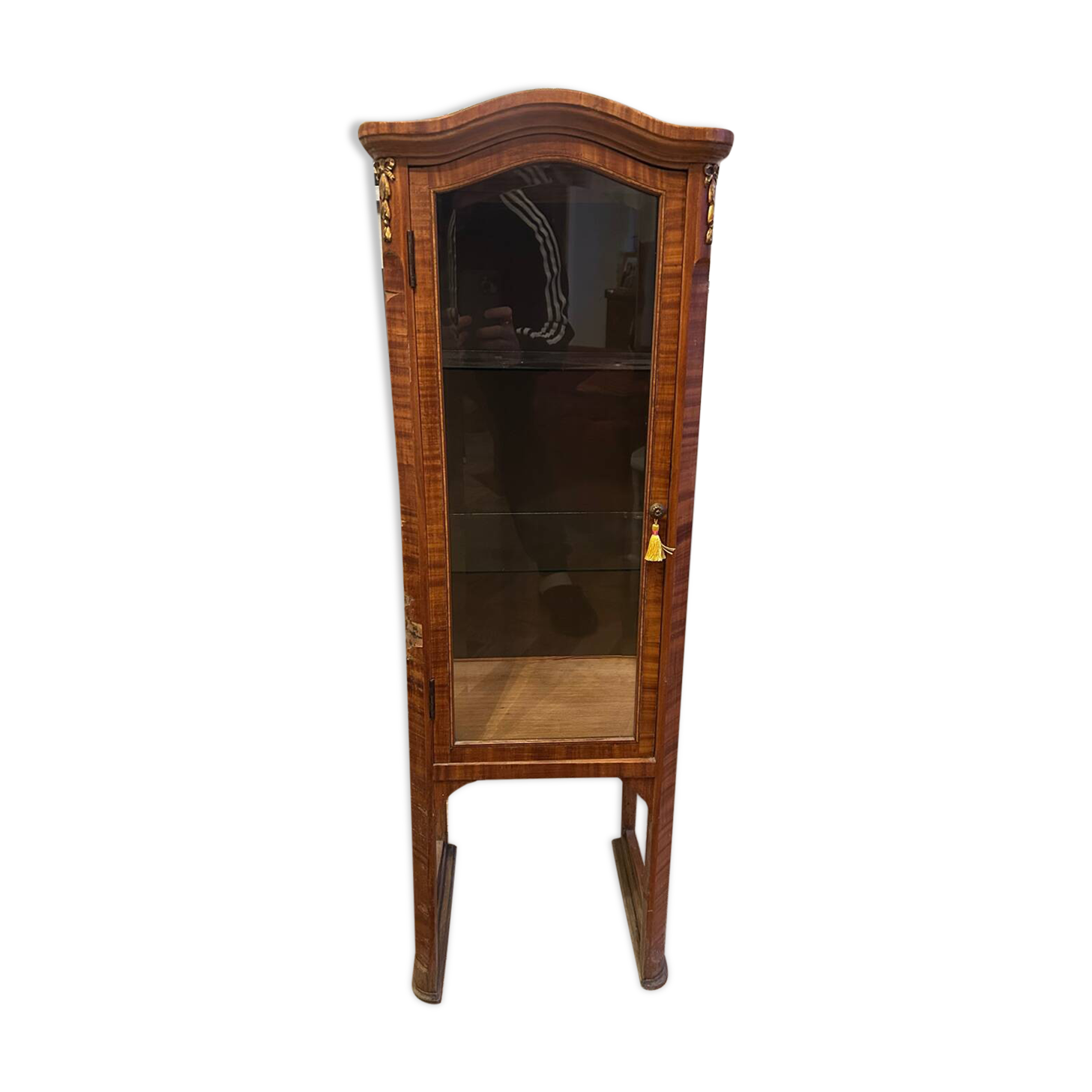 Petite vitrine Louis XVI en marqueterie