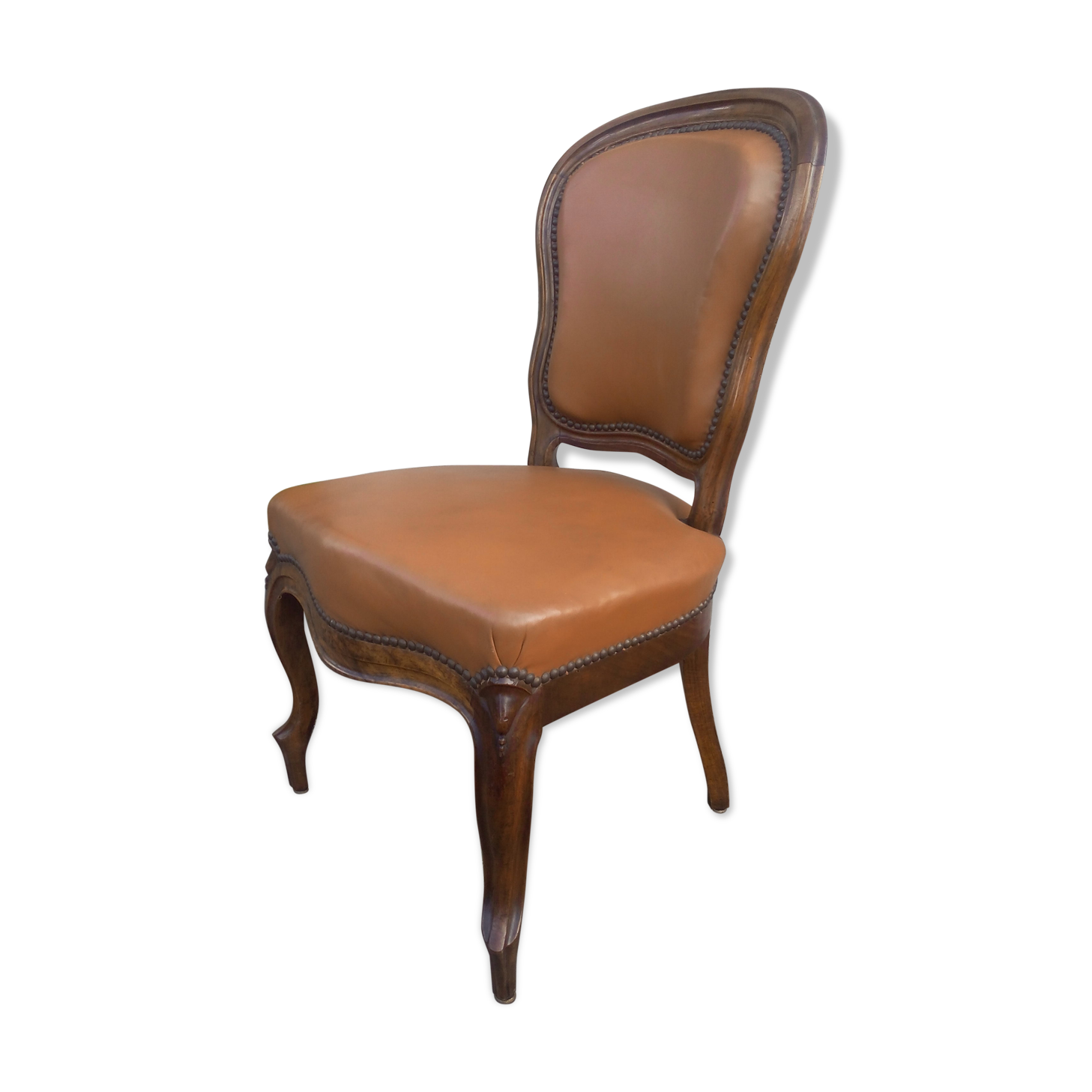 Chaise Louis Philippe en noyer massif