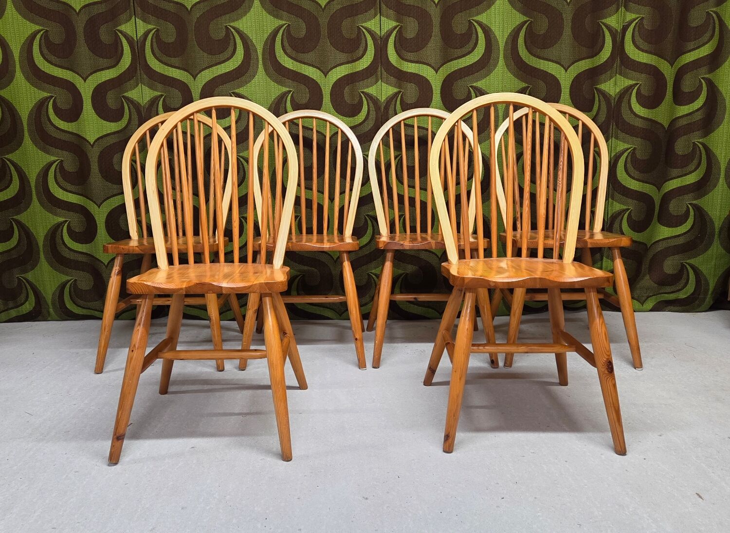 Set of 6 Danish pine chairs 1980
