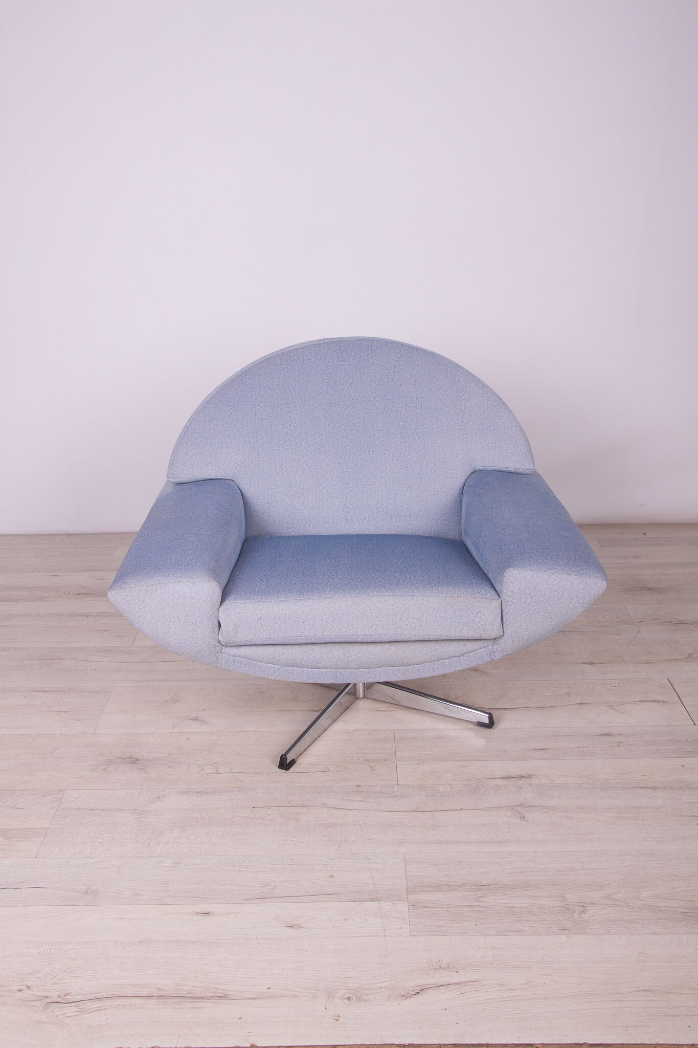 Swedish sofa and Two Armchairs Capri by Johannes Andersen for Trensum, 1960s