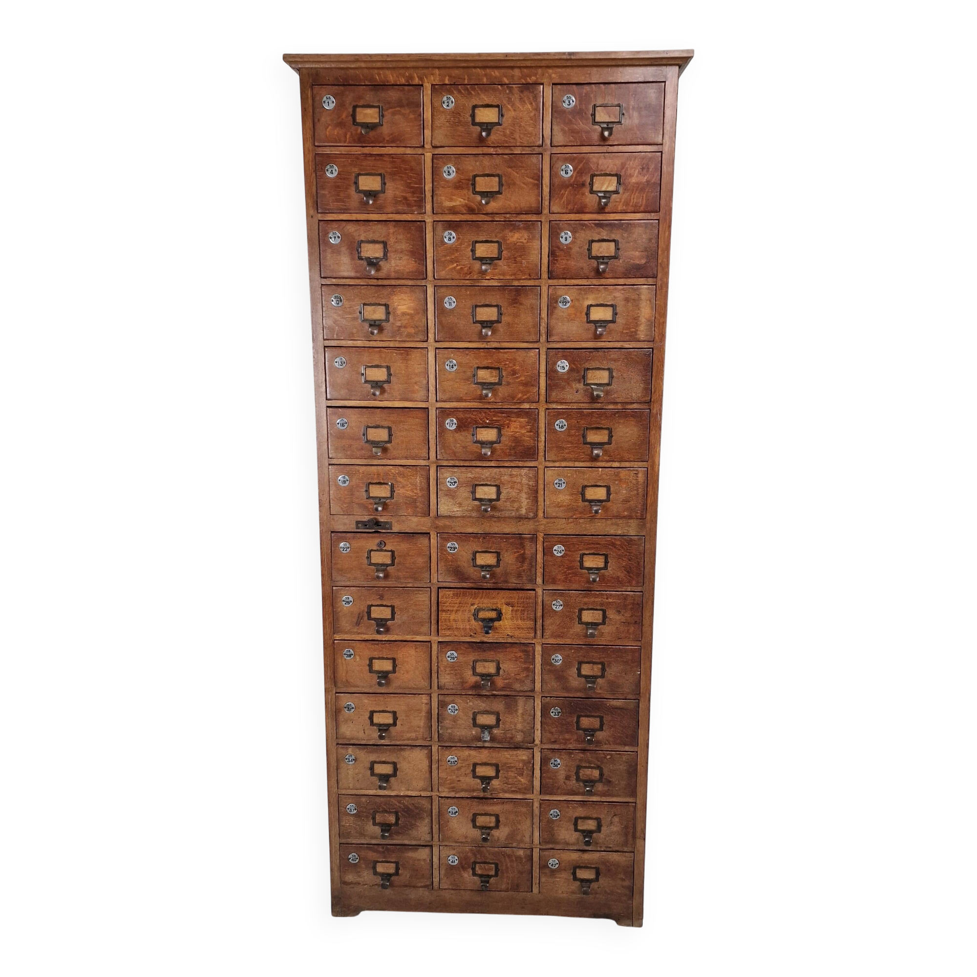 Armoire d'apothicaire ou d'archives industrielle hollandaise en chêne, vers 1900