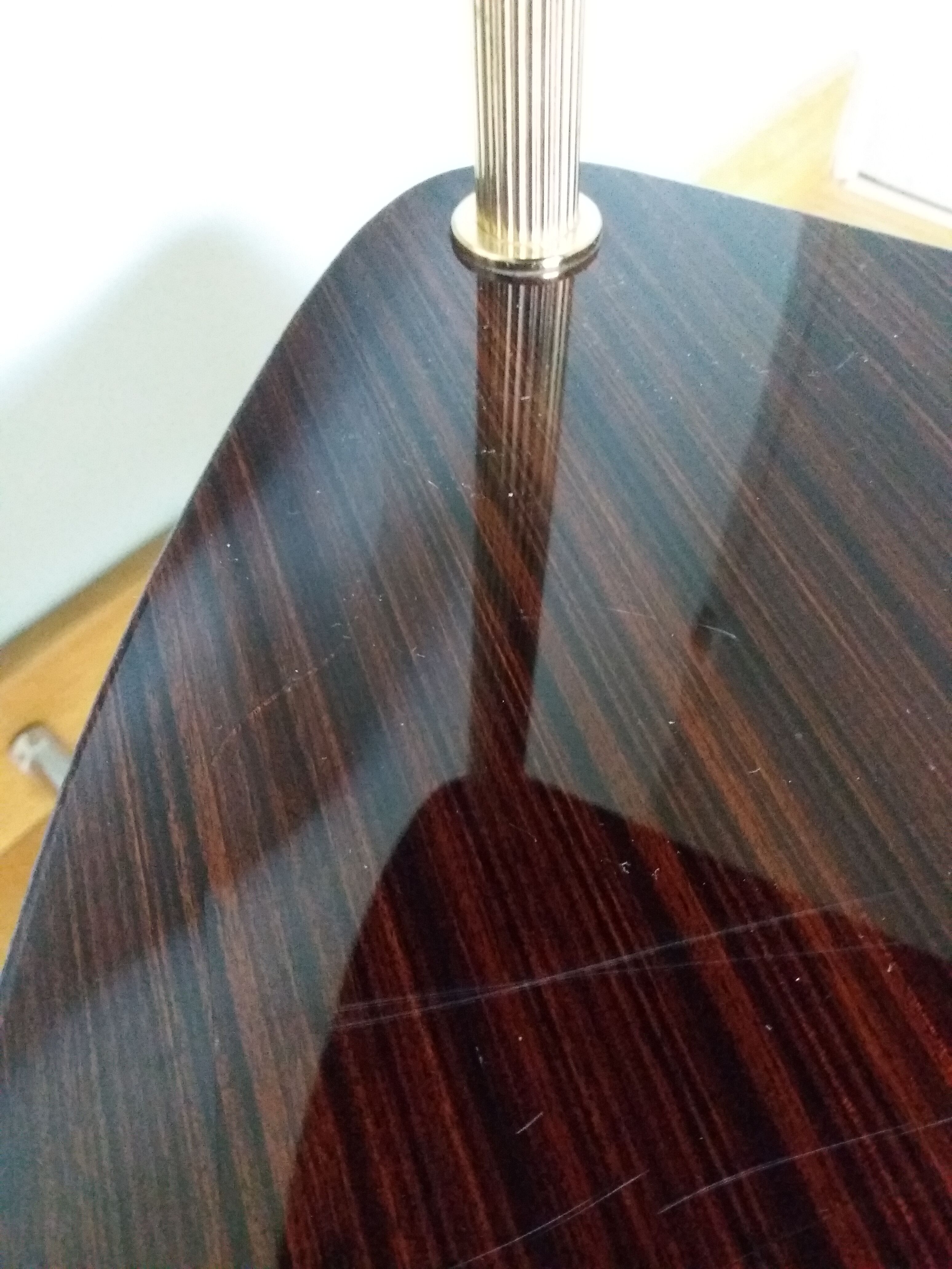 Formica corner shelf neck and gilded metal