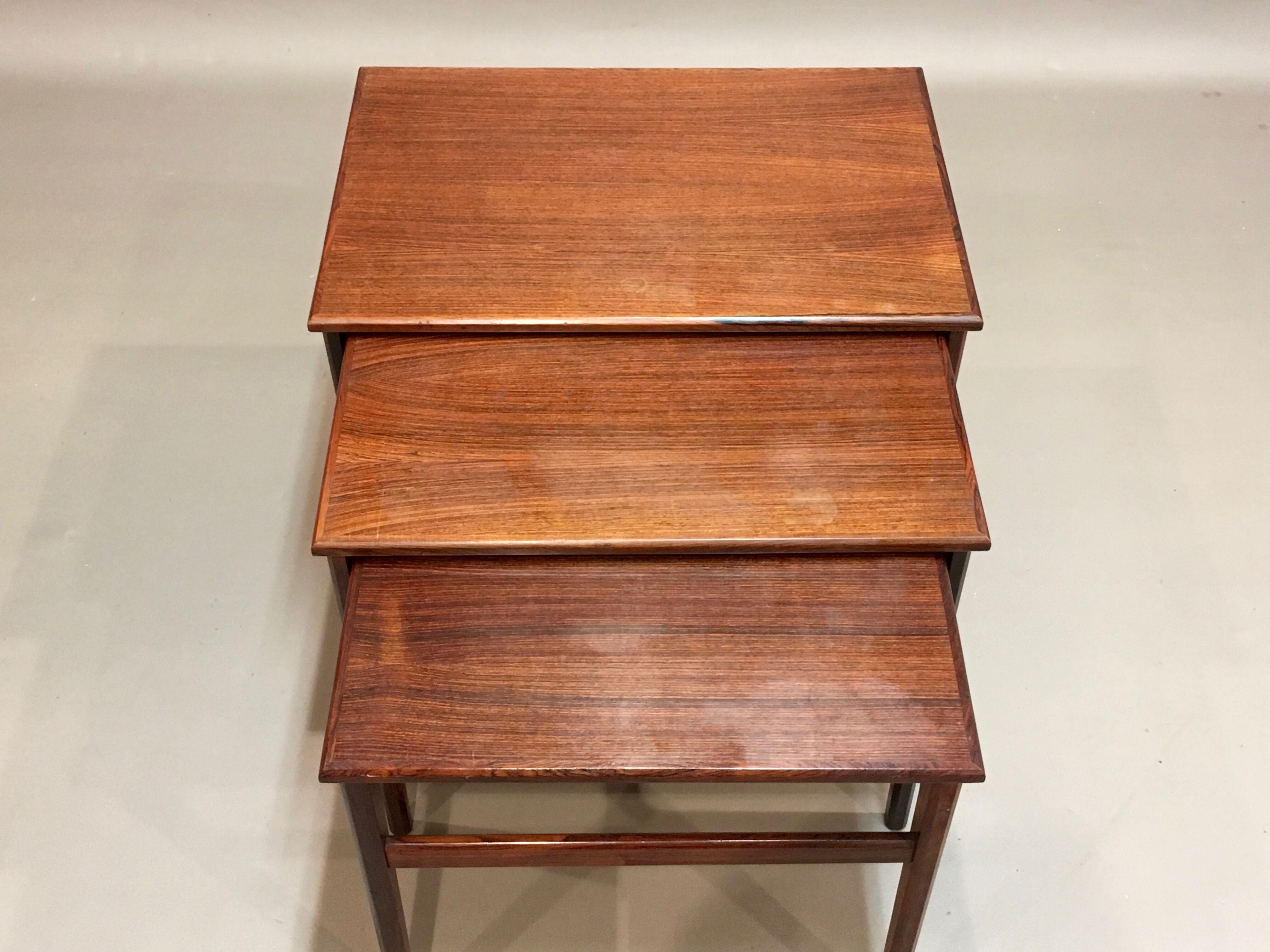 Table basse gigogne palissandre  design scandinave
