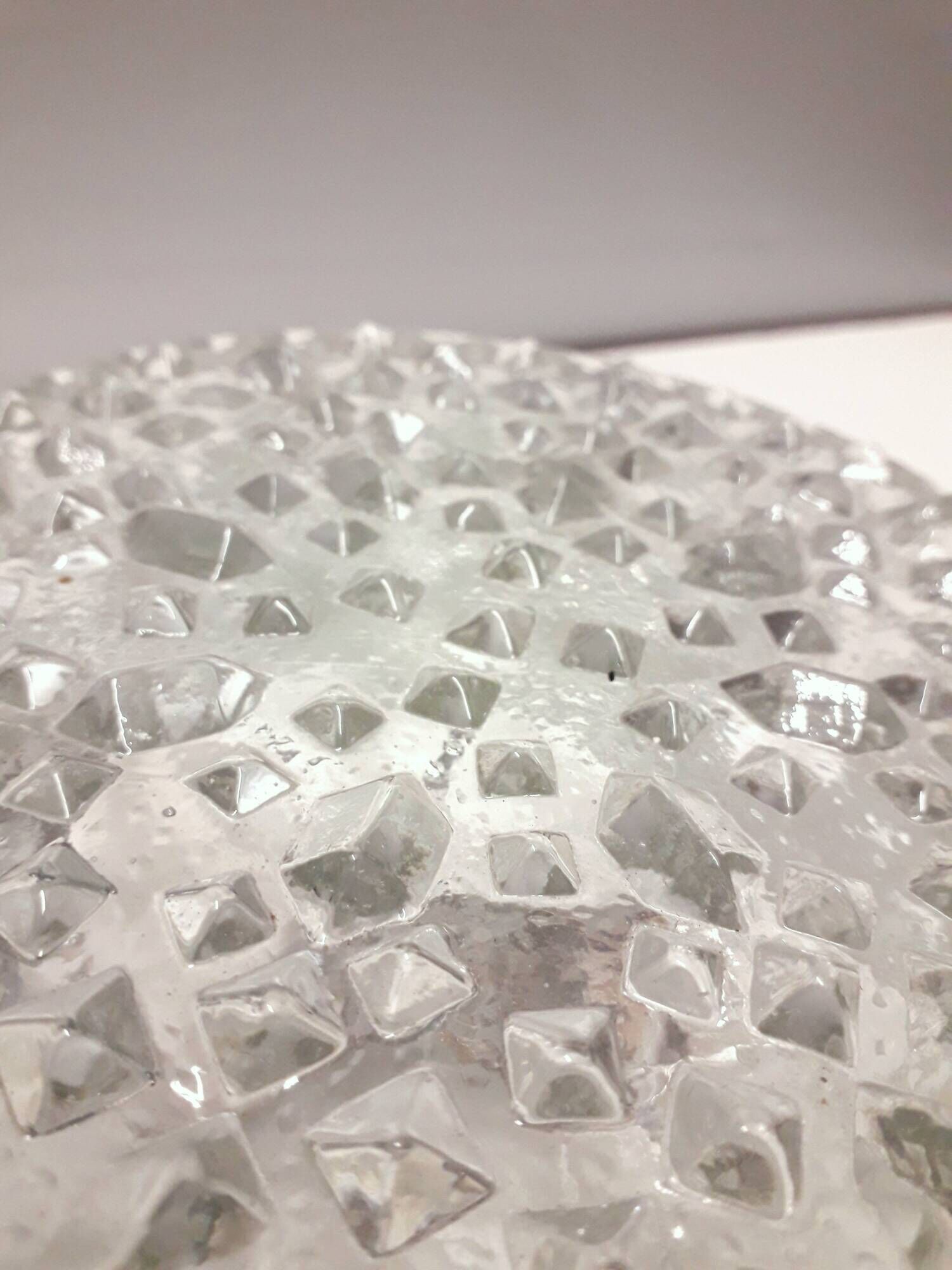 Vintage ceiling light / wall light - Molded glass - diamond tips - 1970s