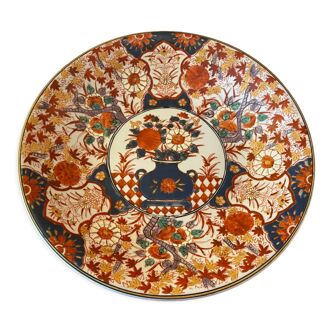 Porcelain dish imari style