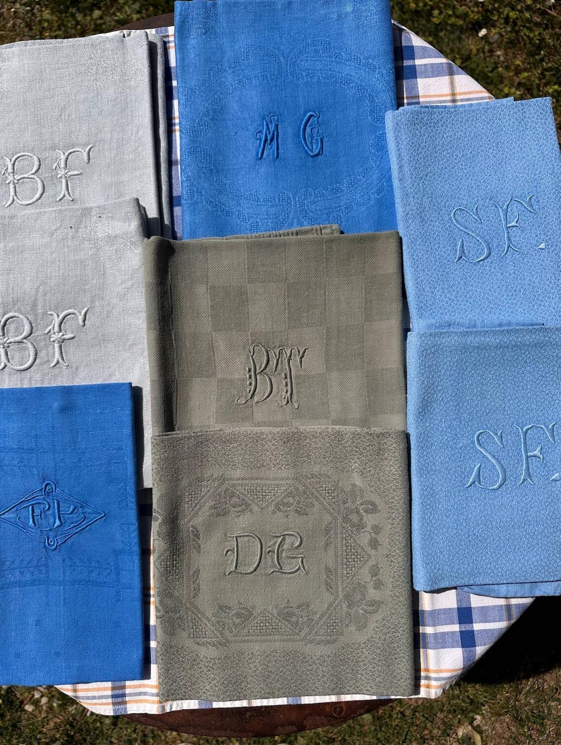 Old Mismatched Dyed Napkins - set of 8 - Embroidered Monograms