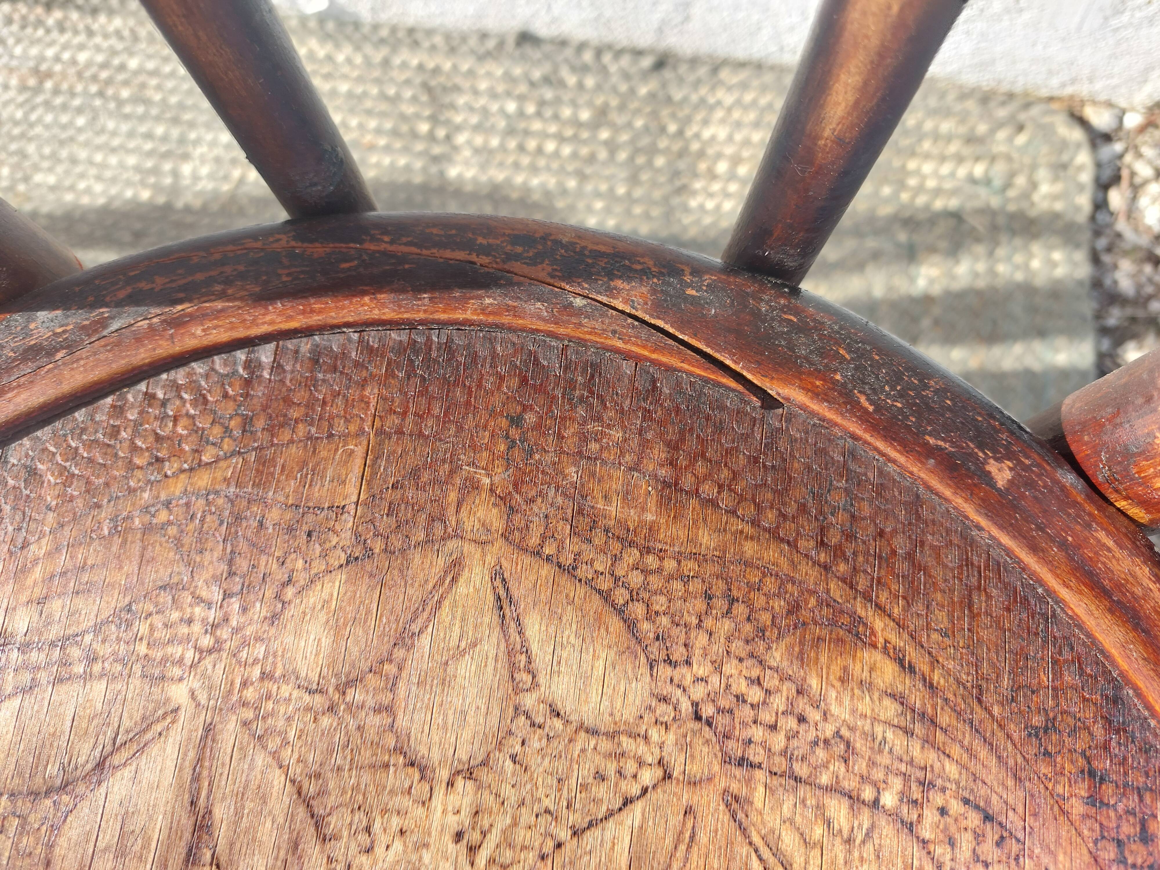 Set of 5 Buchon bistro chairs in curved wood