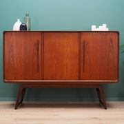 Enfilade en teck, design danois, années 1960, production : Danemark