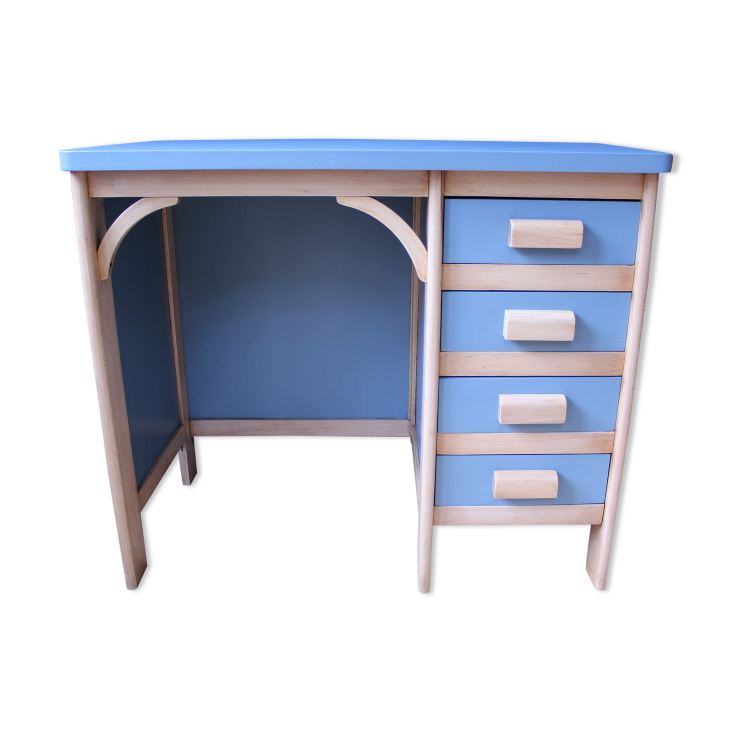 Children's desk