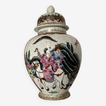 Chinese porcelain pot